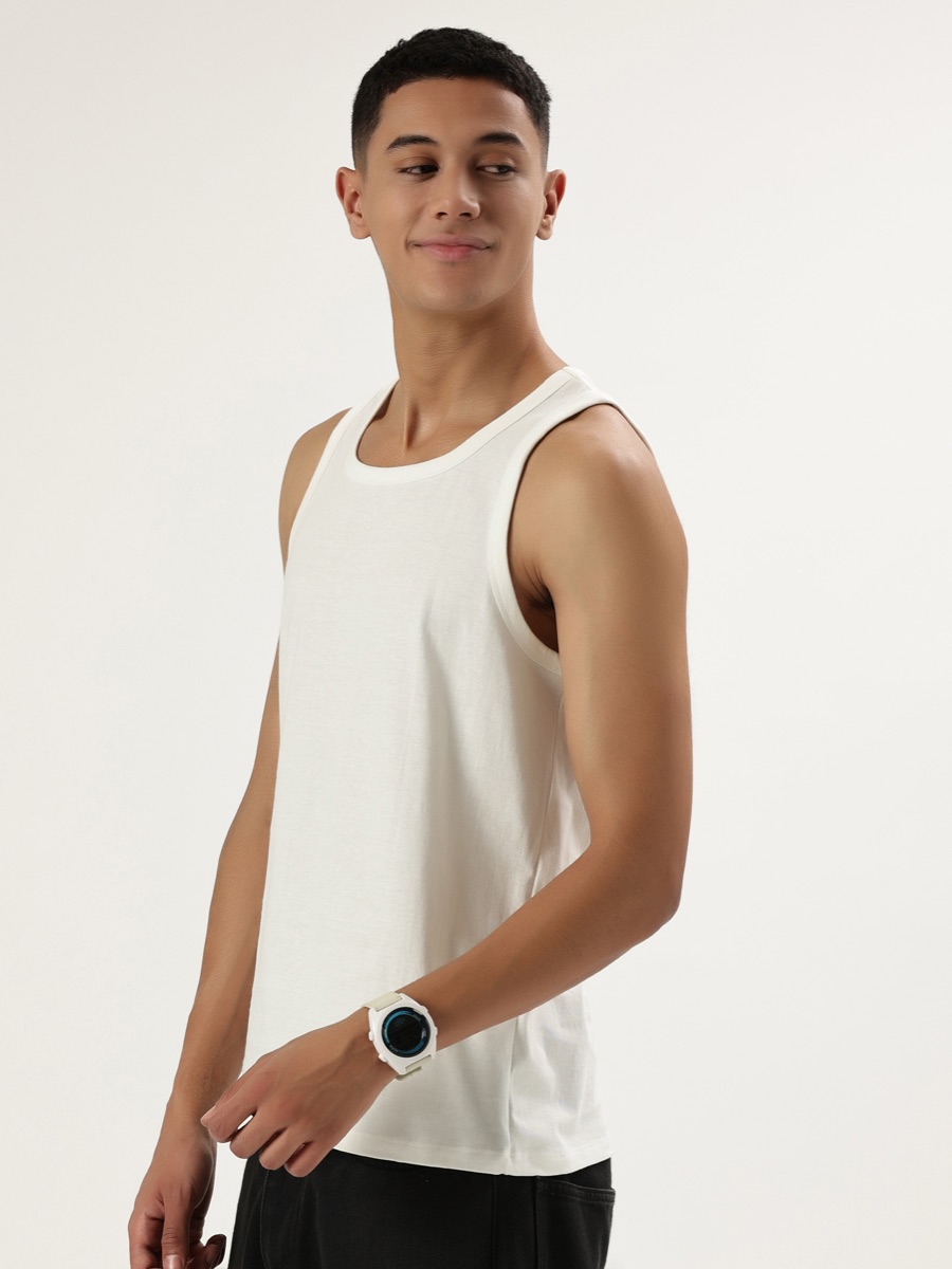 Essential Vest – Offwhite